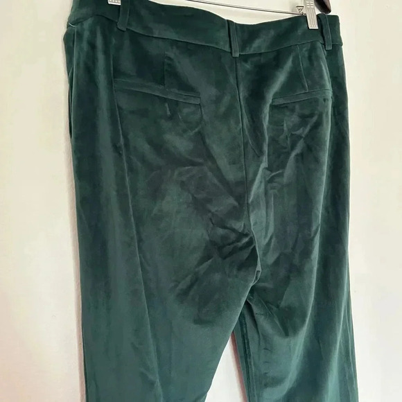Maison d'Amélie Emerald Green Velvet Dress Pants Straight Leg Holiday Size 10 - Picture 3 of 7